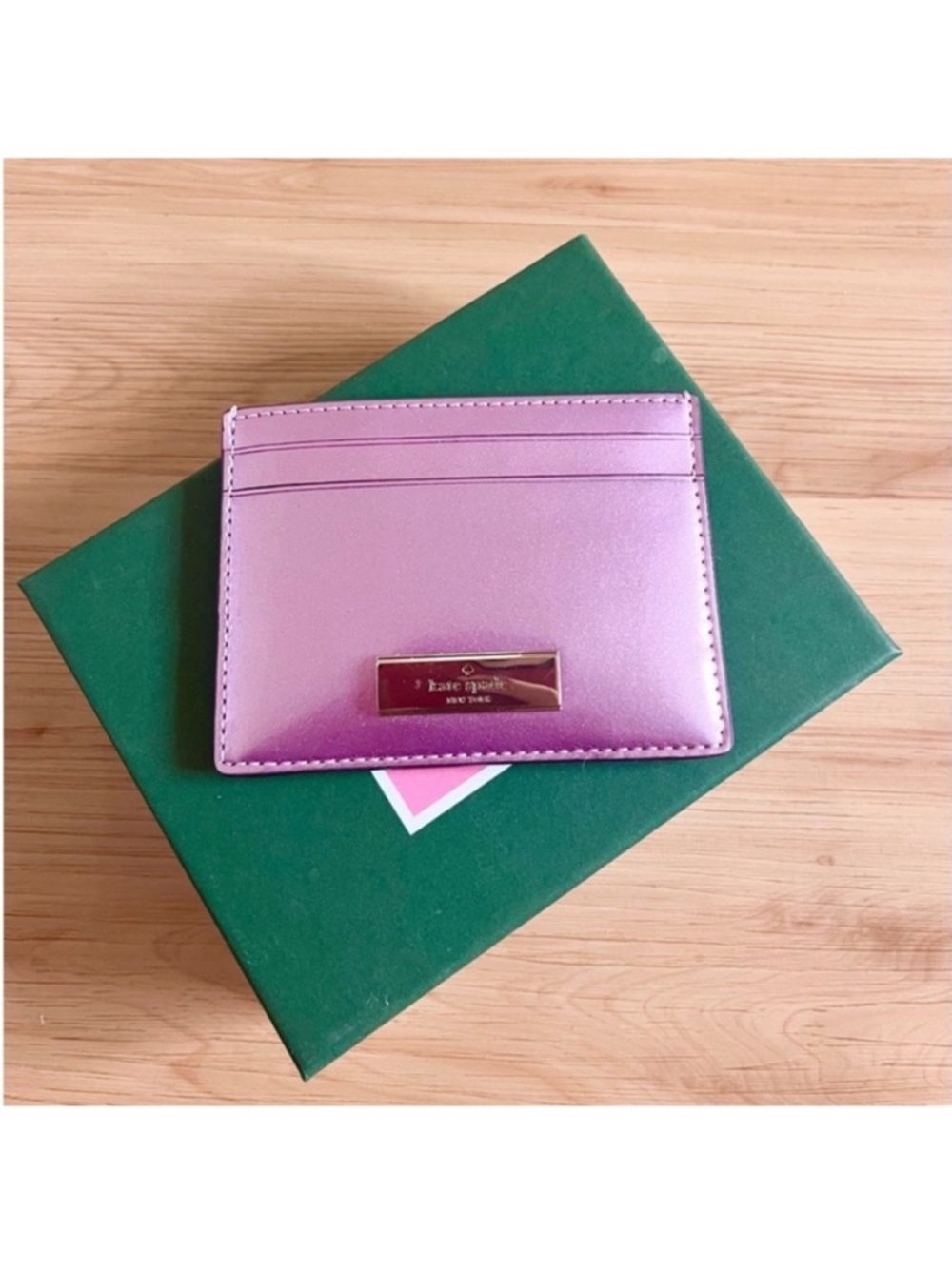 Kate Spade Kenzie Boxed Small
Cardholder # K.J016